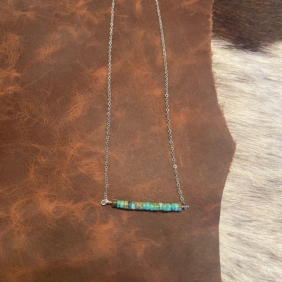 Jewelry - Turquoise bar necklace